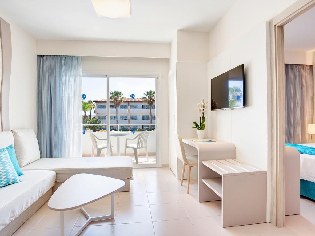 Grupotel Mallorca Mar Cala Bona  Luaran gambar